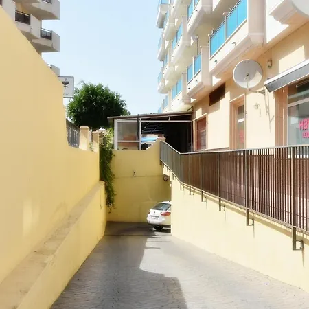 He Cabo Roig Strip *